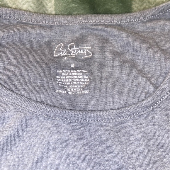 City Streets Top - Picture 2 of 3